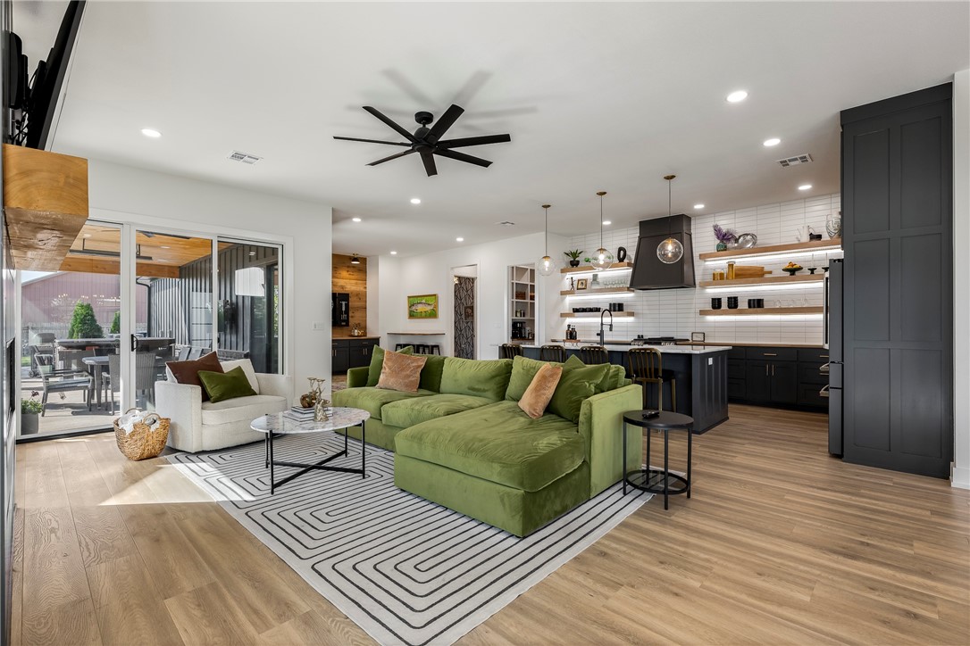 Faircloe Blk Add Bentonville - Residential