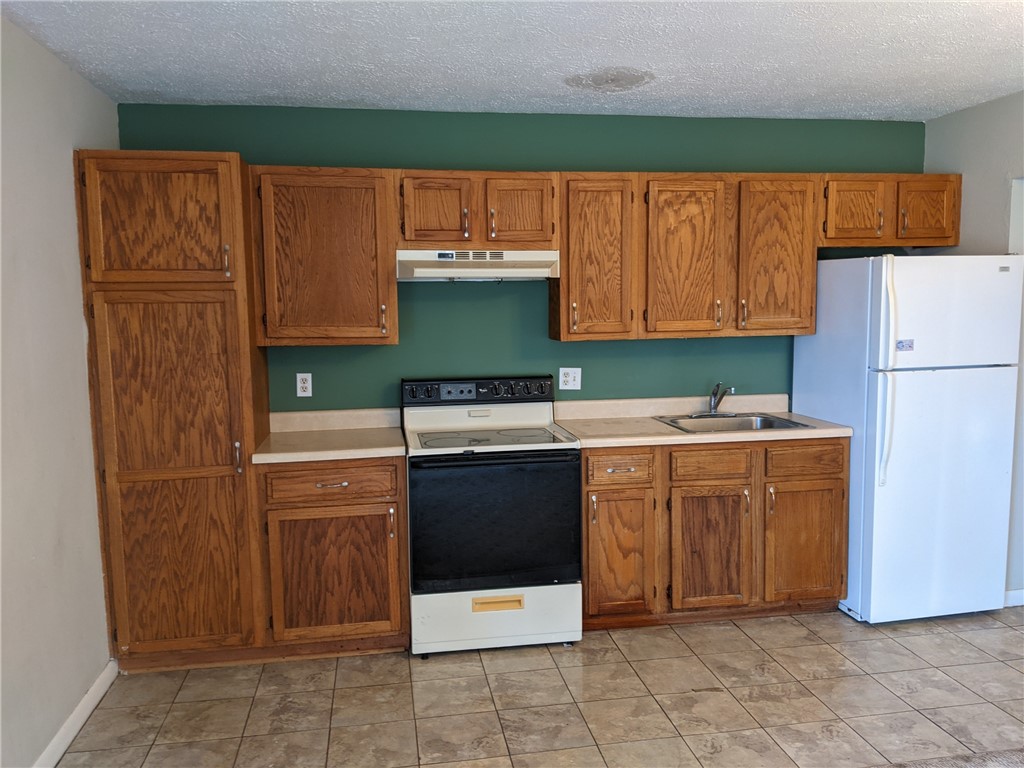 Unit 10 Holiday Island - Residential