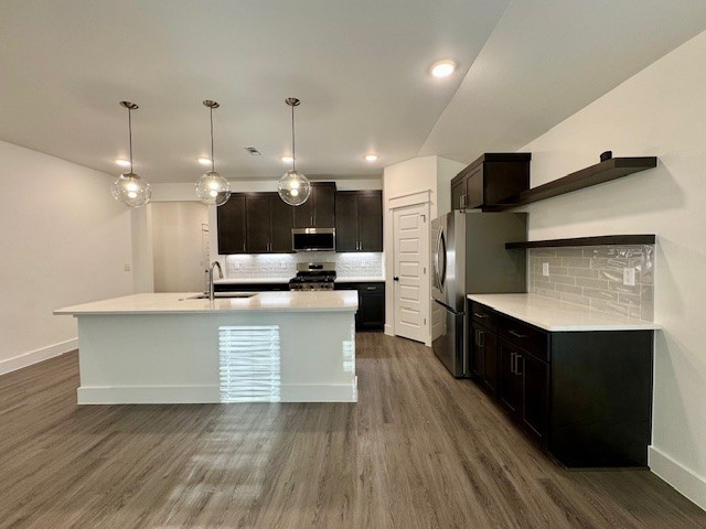 Woodcrest Walk - Residential Lease