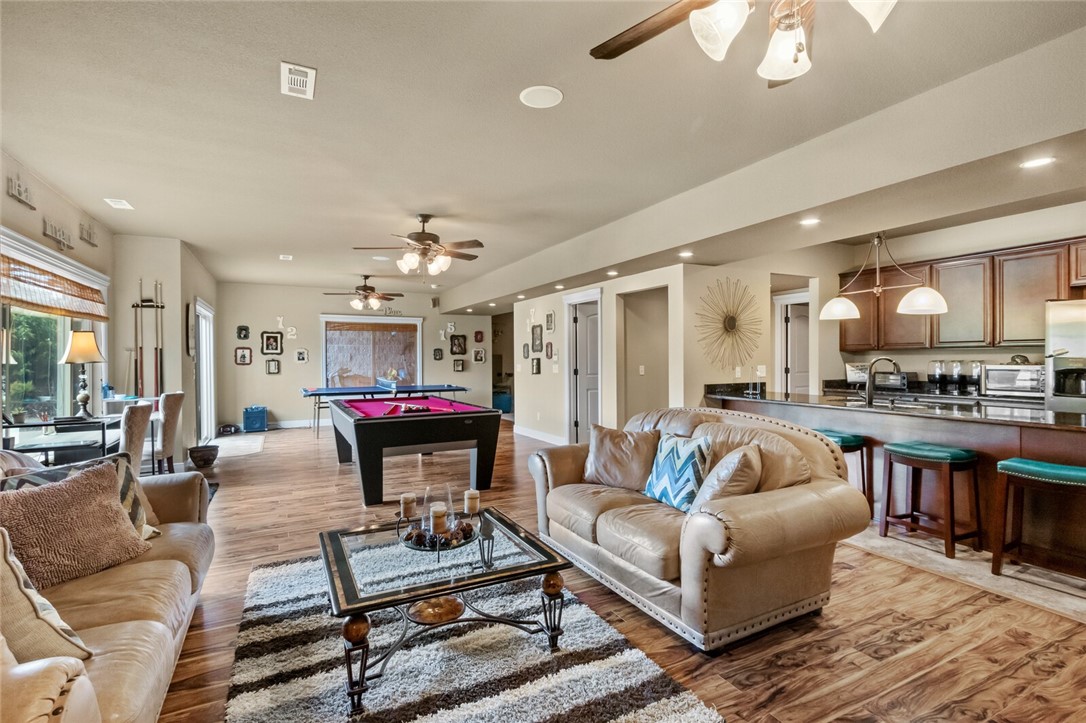 Creekside - Residential