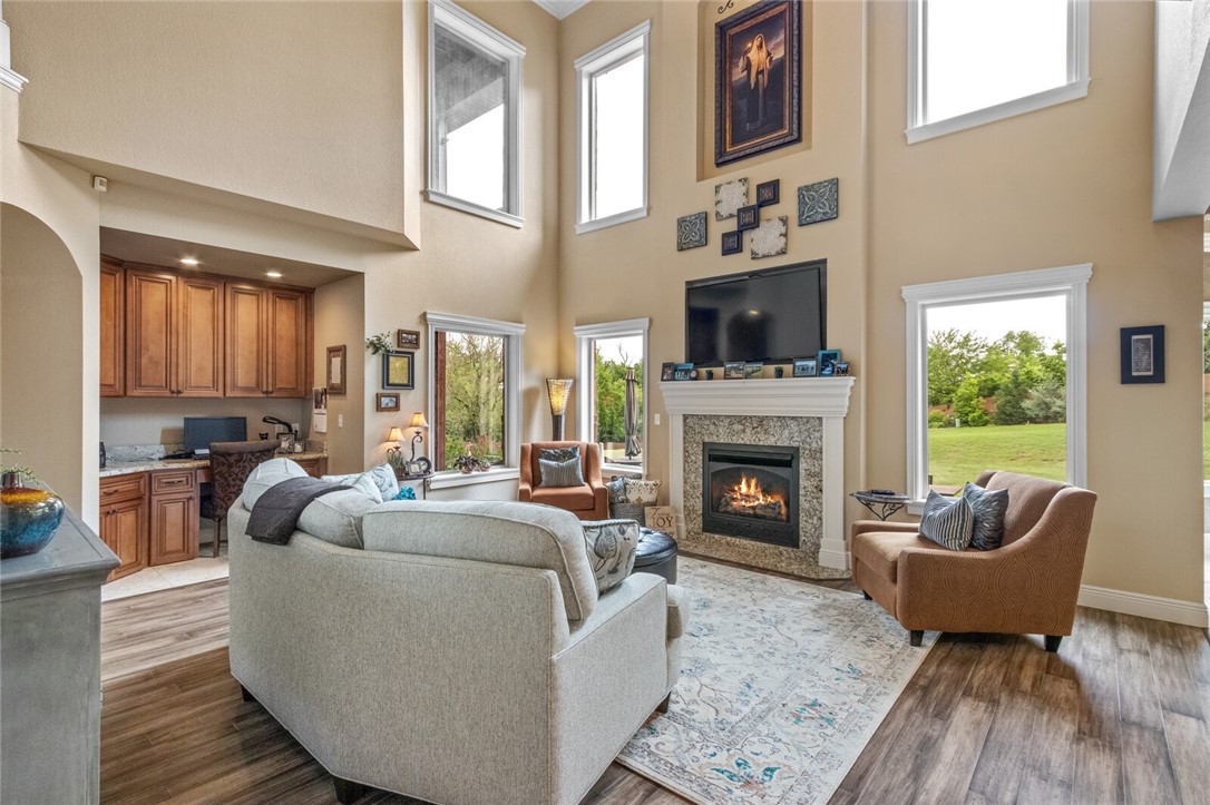 Creekside - Residential