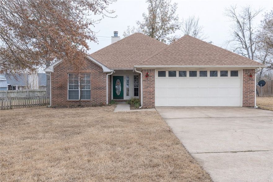 Welcome to Westwood Subdivision!  Where comfort, convenience, and a top-rated school district come together.  This well-loved 3 bedroom, 2 bath home offers a spacious layout with a large living area centered around a cozy fireplace, perfect for relaxing evenings or casual gatherings. The bright eat-in kitchen provides plenty of room for everyday meals, while the primary suite features its own private retreat complete with a soothing soaker tub.
Step outside to a fully fenced backyard offering space for play, pets, or weekend unwinding. Located in the highly sought-after Greenwood School District, this home combines a central location with practical, comfortable living.
Currently tenant-occupied and operating as a rental, offering the option to continue as an investment property if desired.
Whether you're looking to add to your rental portfolio or searching for a future home, this Westwood property is full of potential.