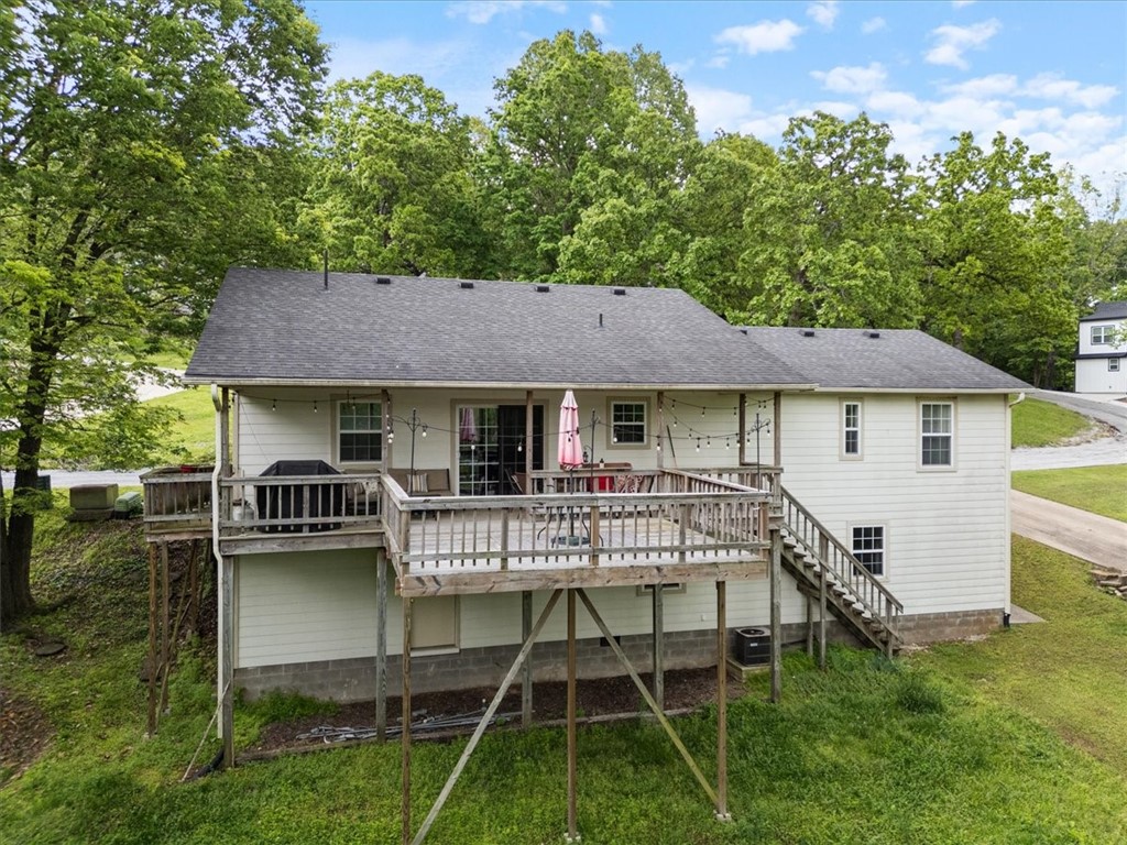Shady Cove Sub - Residential