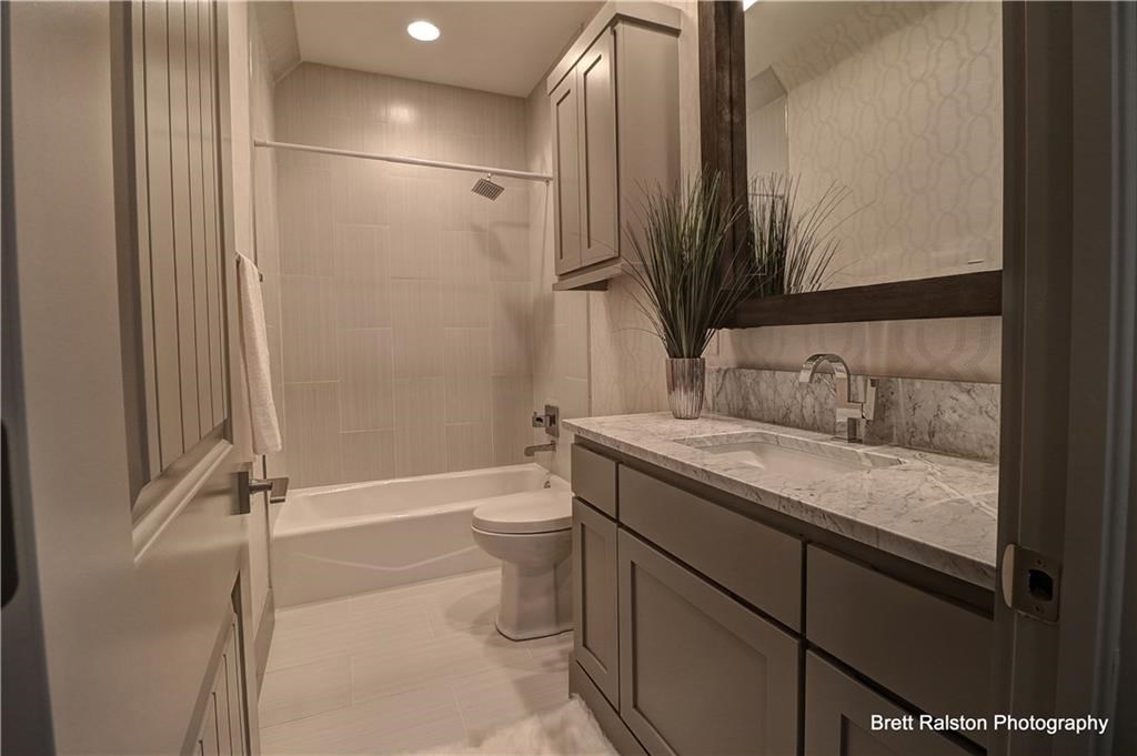 Oak Tree Centerton - Residential