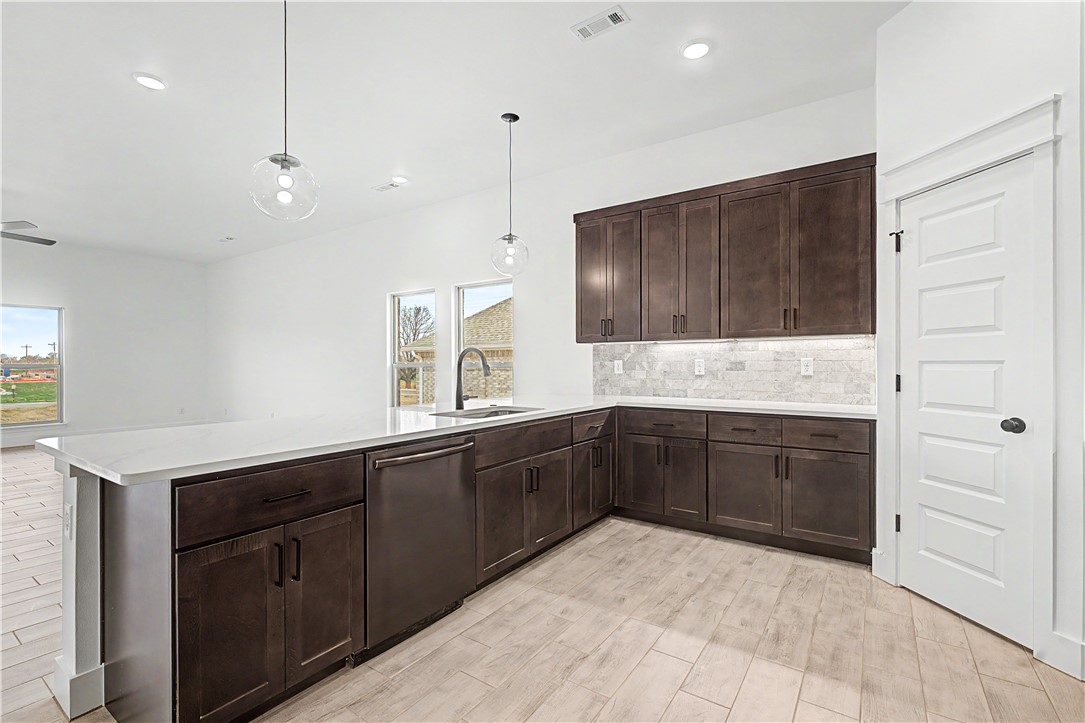 The Pines at Orchard Park - Residential