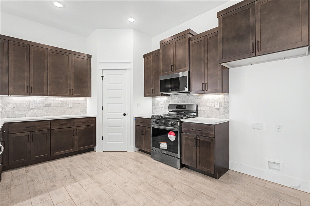 The Pines at Orchard Park - Residential