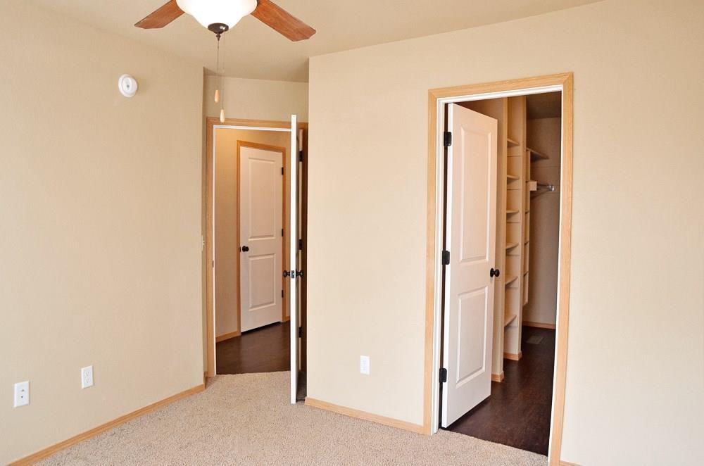 Shiloh House Ph I - Residential Lease