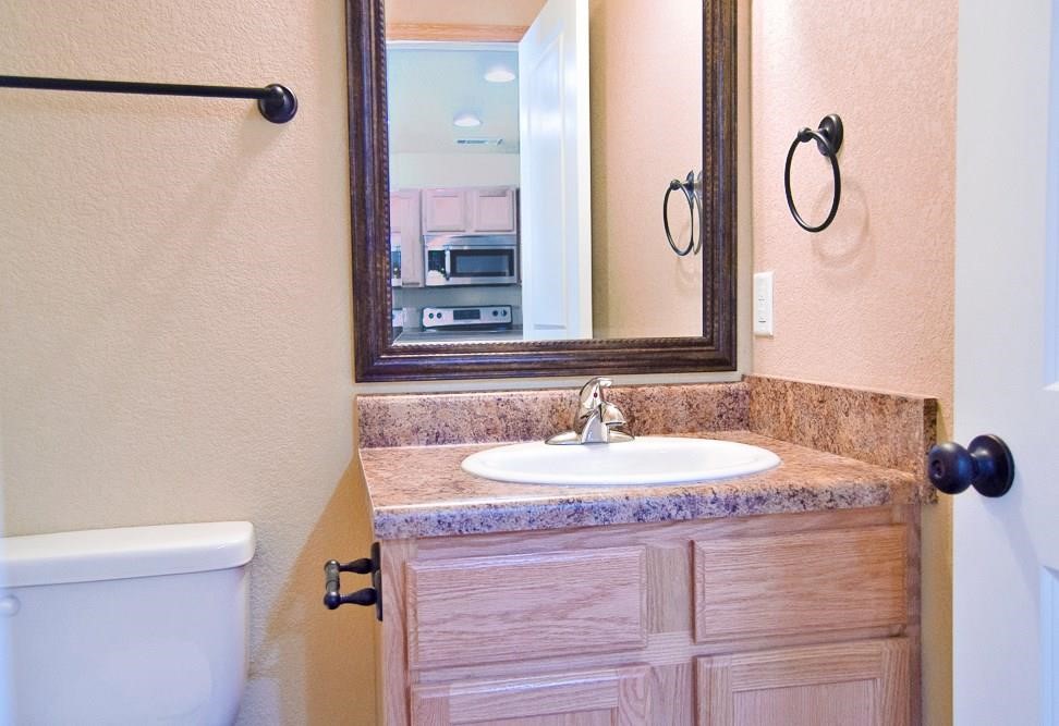 Shiloh House Ph I - Residential Lease