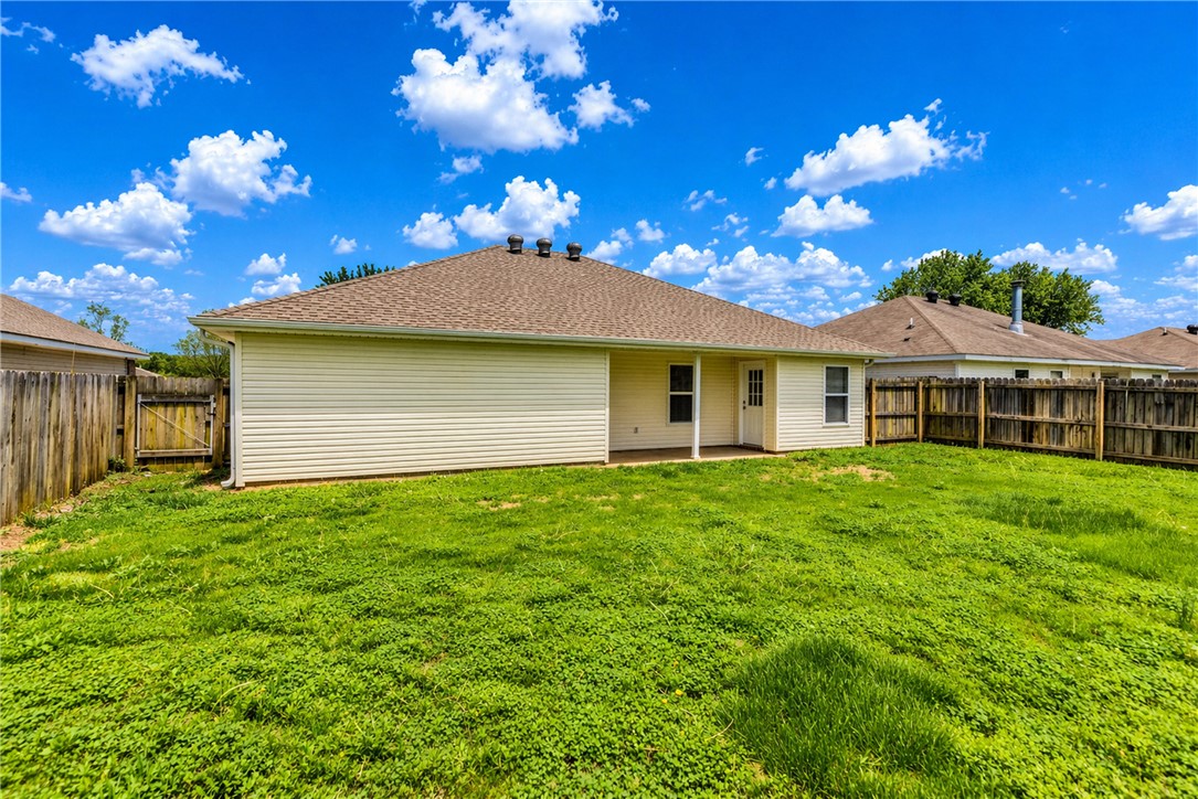 High Meadows Bentonville - Residential Lease