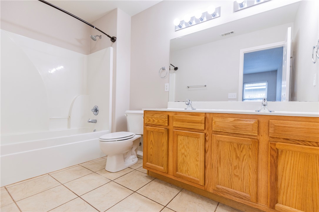 High Meadows Bentonville - Residential Lease