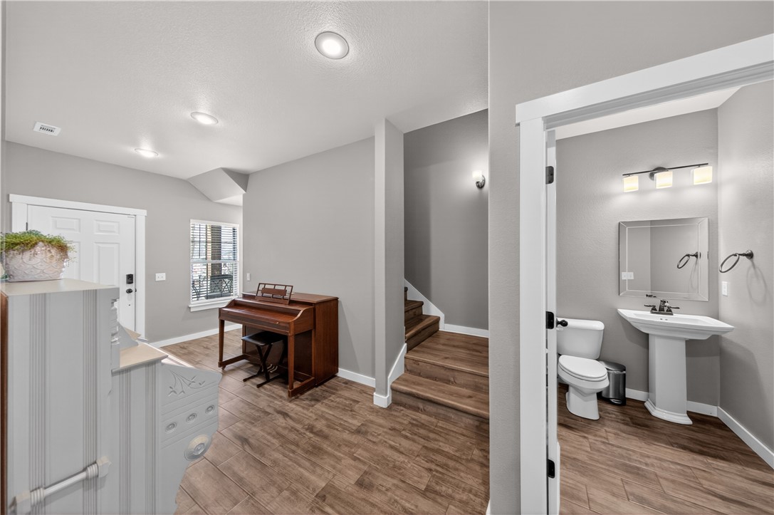 Emerald Point - Residential Lease