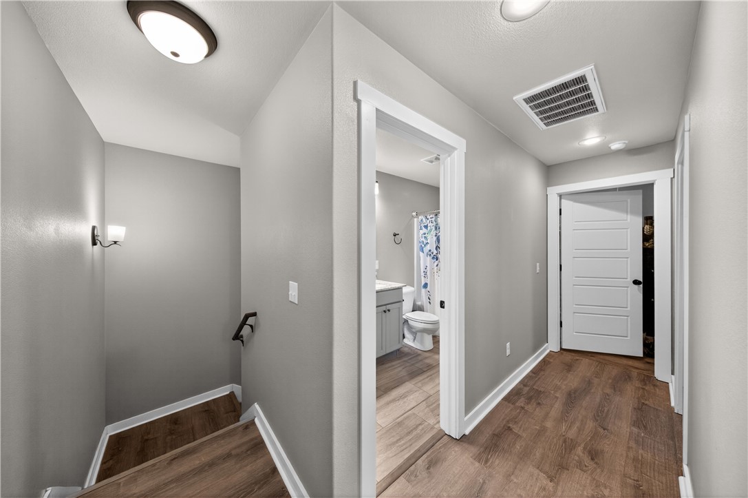 Emerald Point - Residential Lease