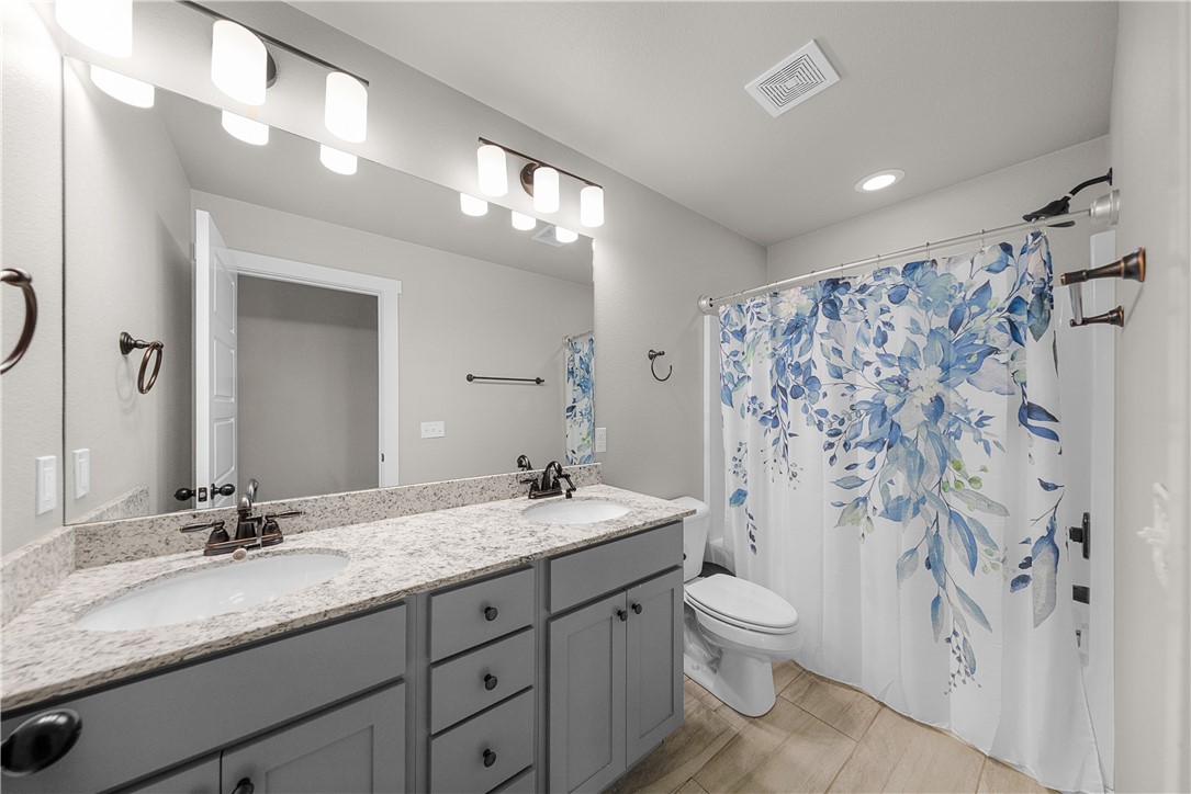 Emerald Point - Residential Lease