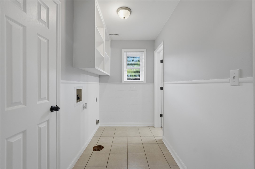 Rolling Hills Sub Siloam Spgs - Residential