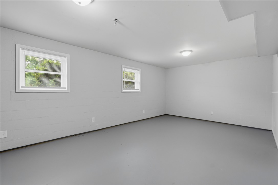 Rolling Hills Sub Siloam Spgs - Residential
