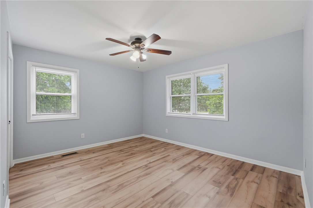 Rolling Hills Sub Siloam Spgs - Residential