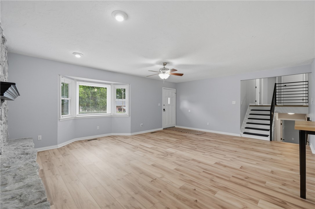 Rolling Hills Sub Siloam Spgs - Residential