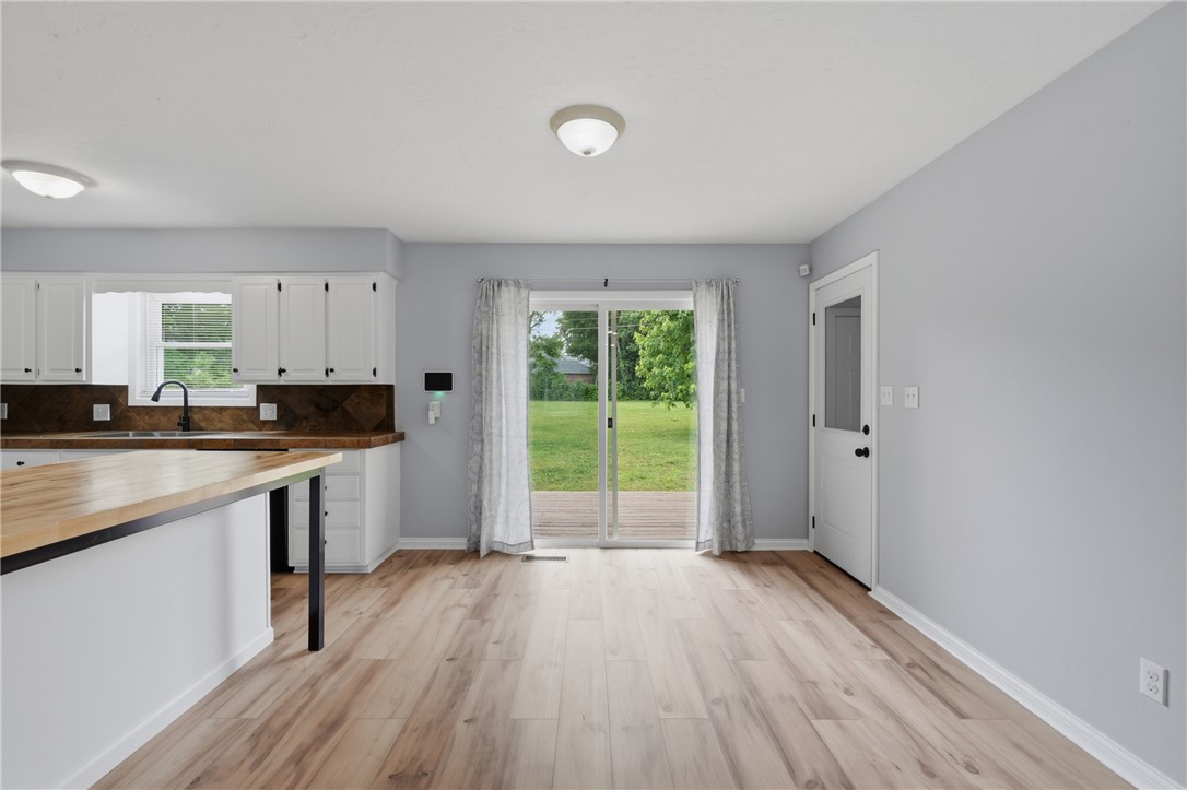 Rolling Hills Sub Siloam Spgs - Residential