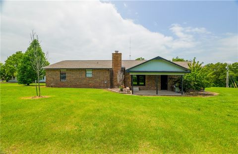 Single Family Residence in Springdale AR 598 Brush Creek Road 23.jpg