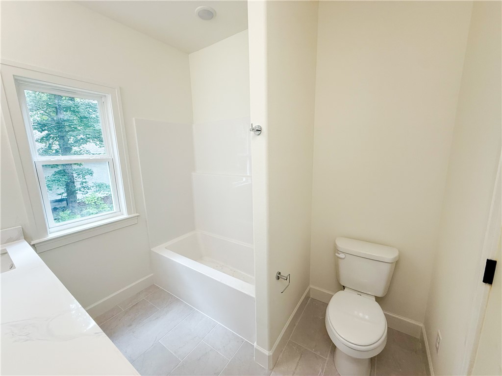 Lands End - Residential