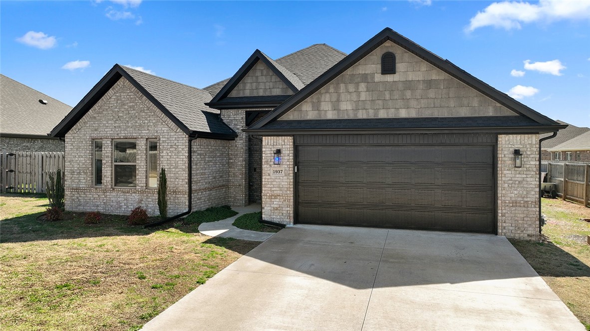 Hazelton Heights Ph 1 Pea Ridge - Residential