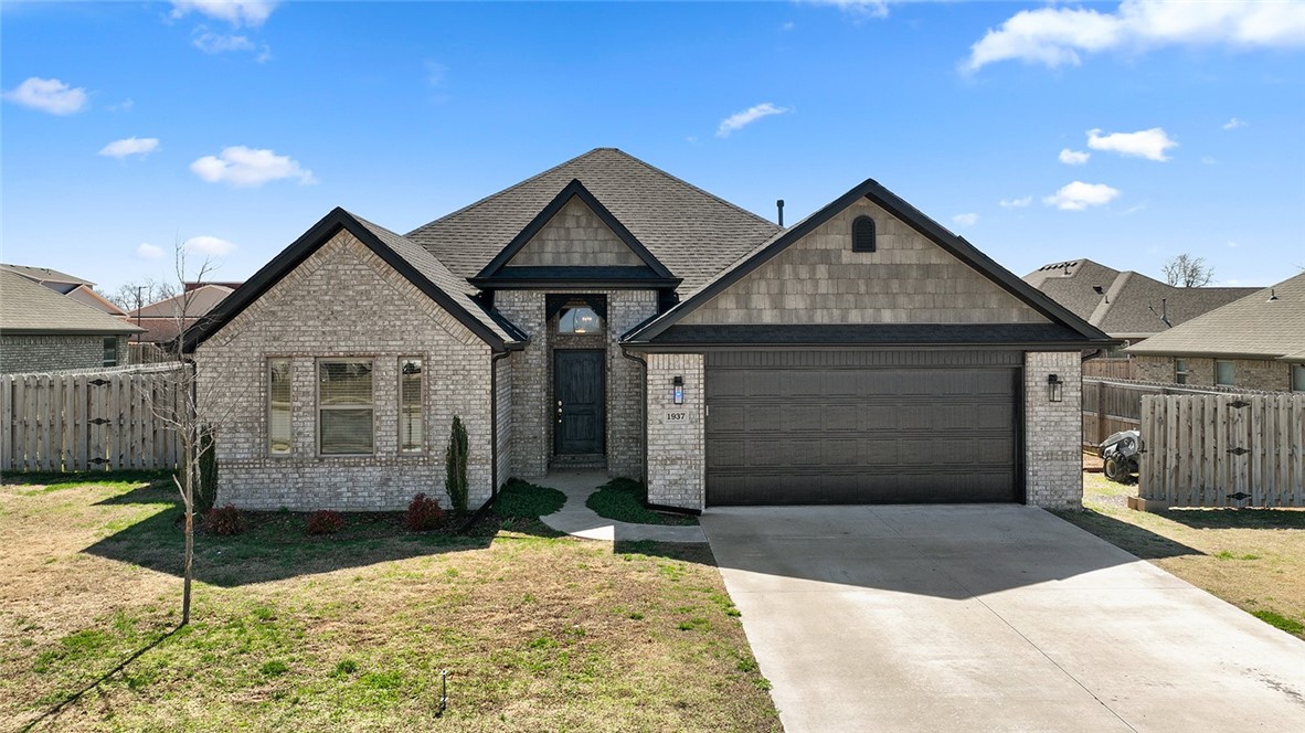 Hazelton Heights Ph 1 Pea Ridge - Residential