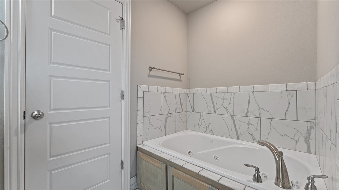 Hazelton Heights Ph 1 Pea Ridge - Residential