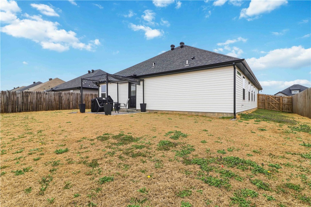 BARRINGTON PLACE-CENTERTON - Residential