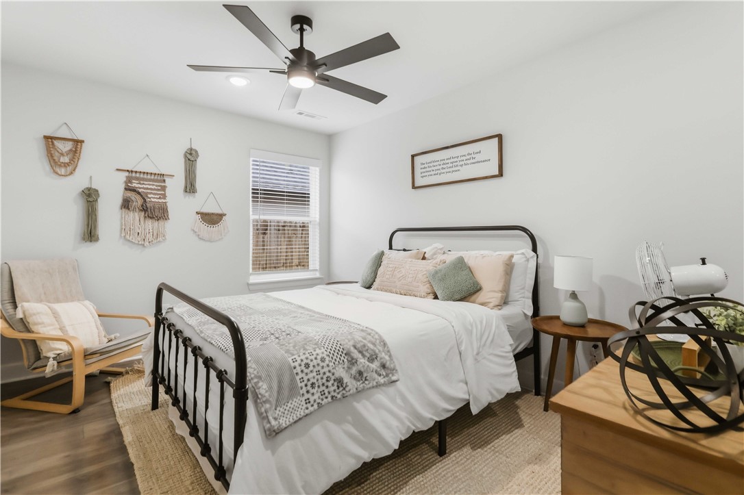 BARRINGTON PLACE-CENTERTON - Residential