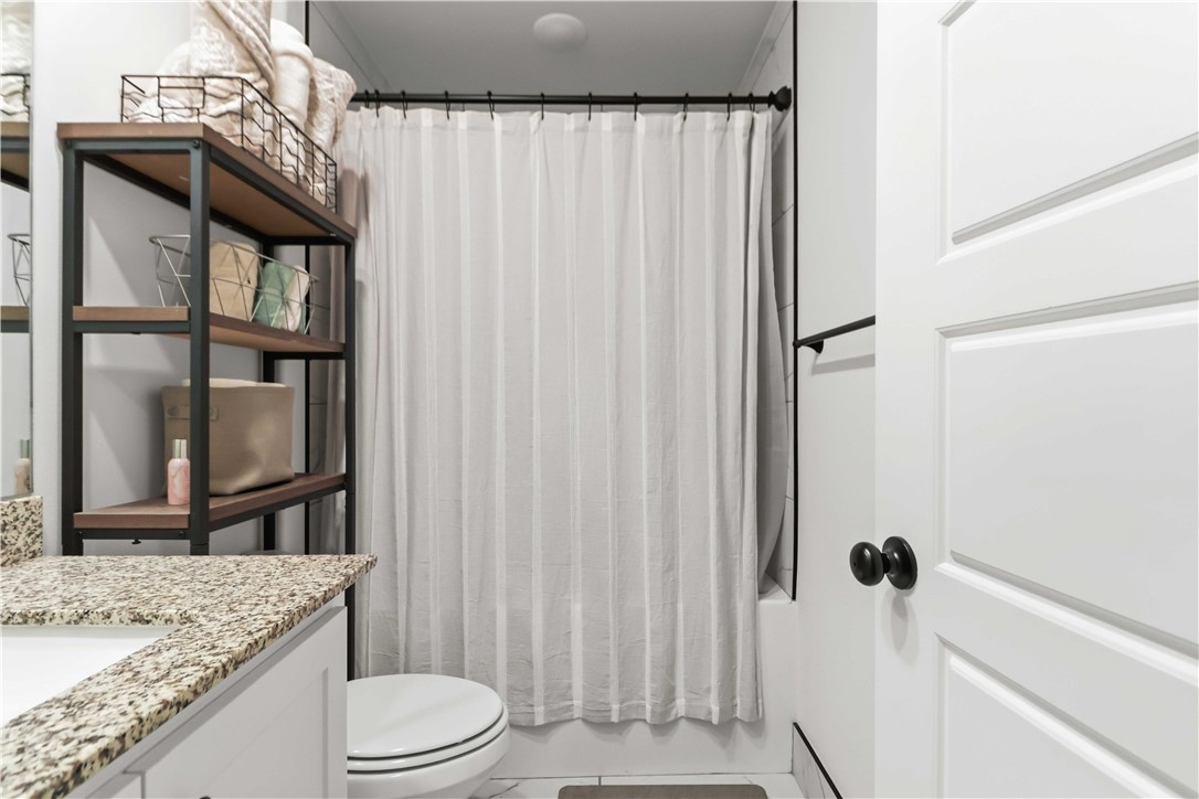 BARRINGTON PLACE-CENTERTON - Residential