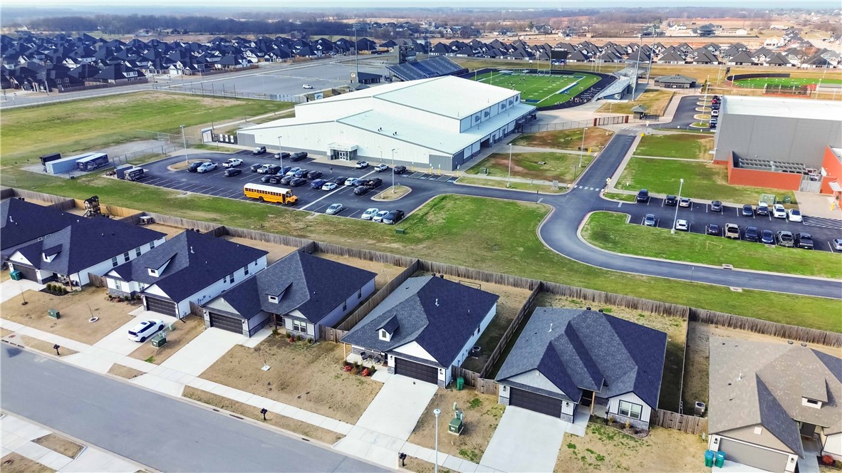 BARRINGTON PLACE-CENTERTON - Residential