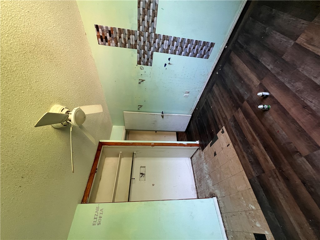 J L Shinn - Residential