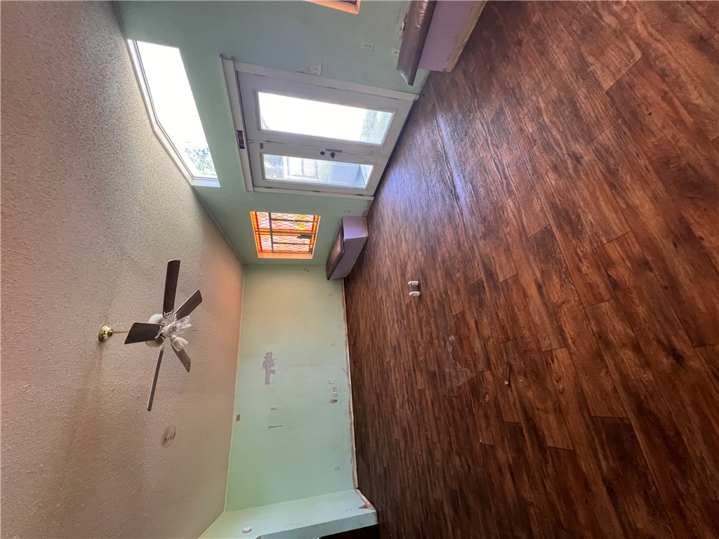 J L Shinn - Residential