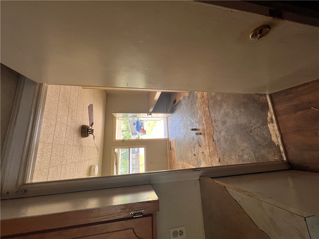 J L Shinn - Residential