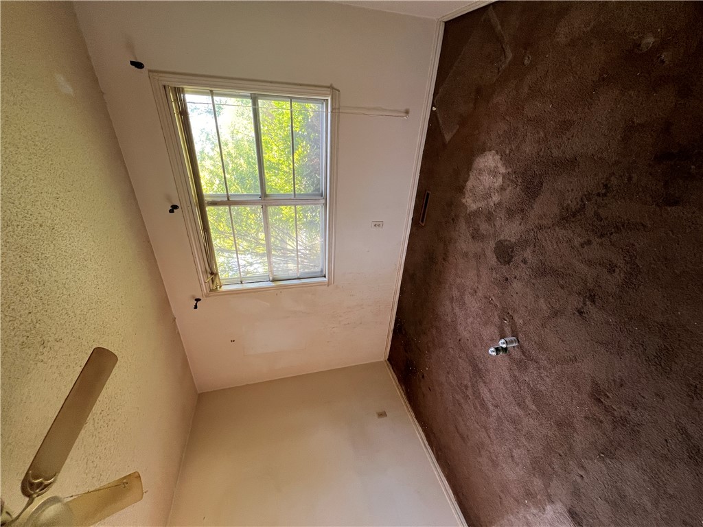 J L Shinn - Residential