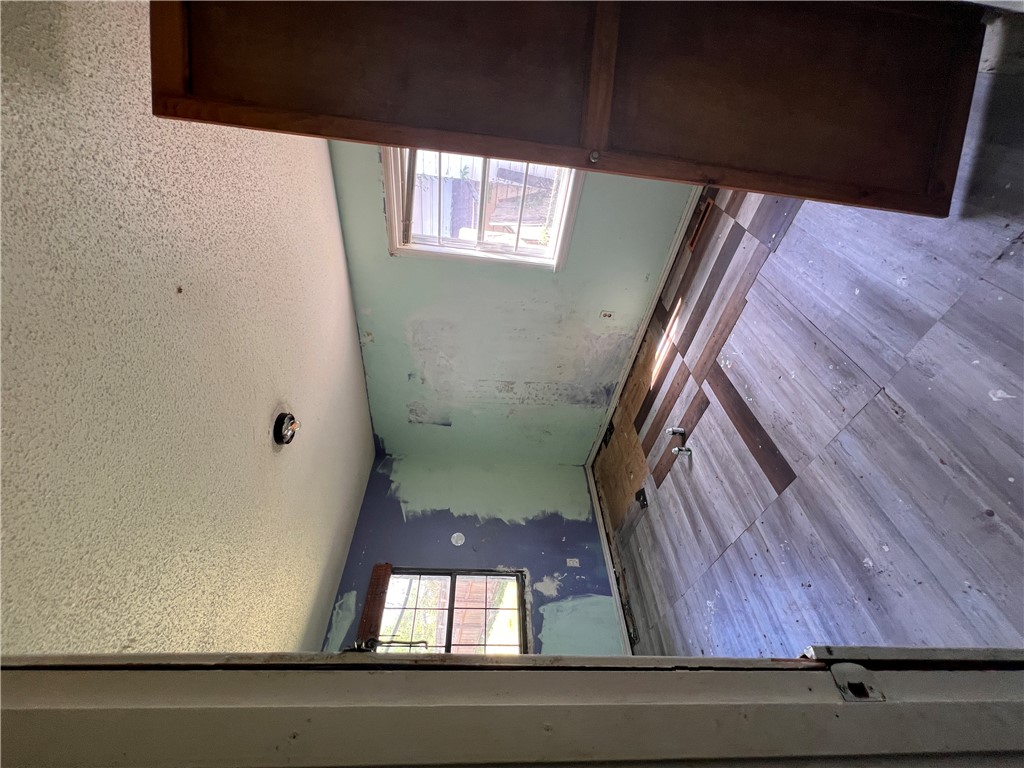 J L Shinn - Residential