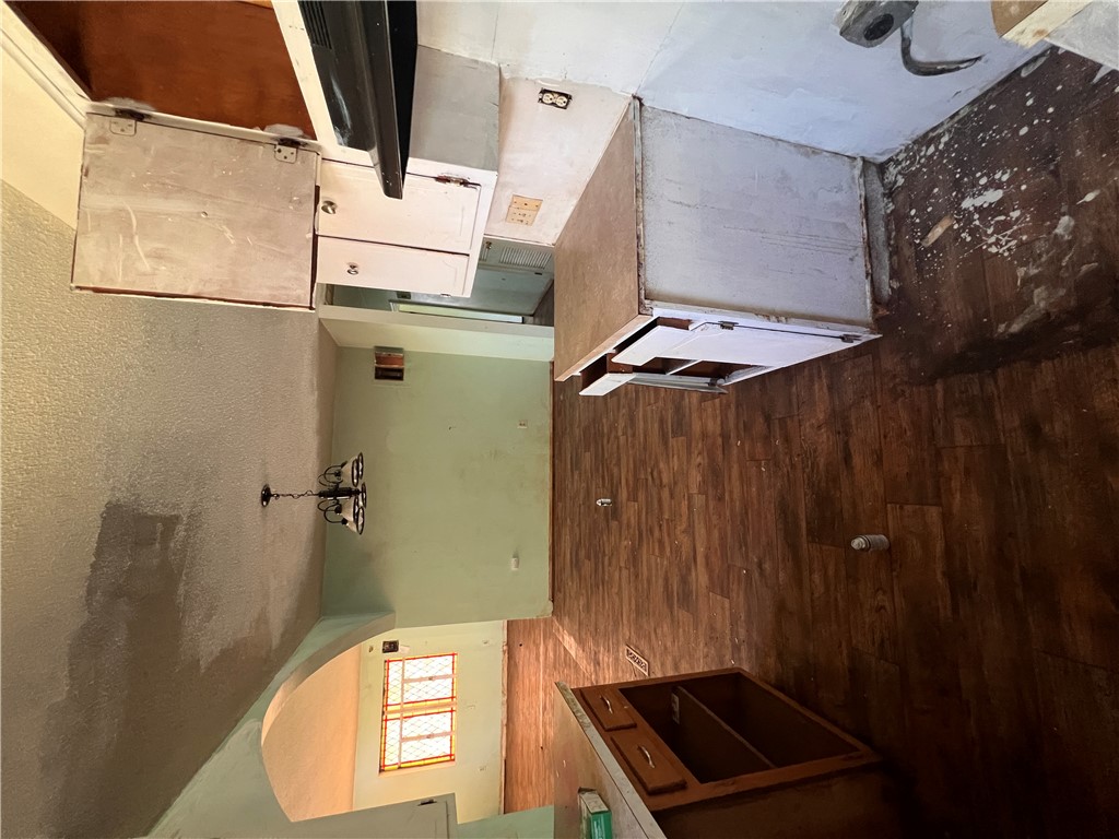 J L Shinn - Residential