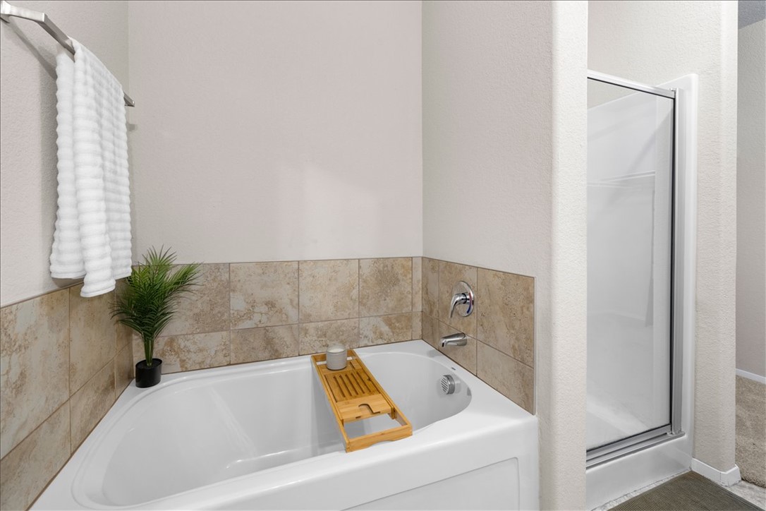 Kerelaw Castle Bentonville - Residential