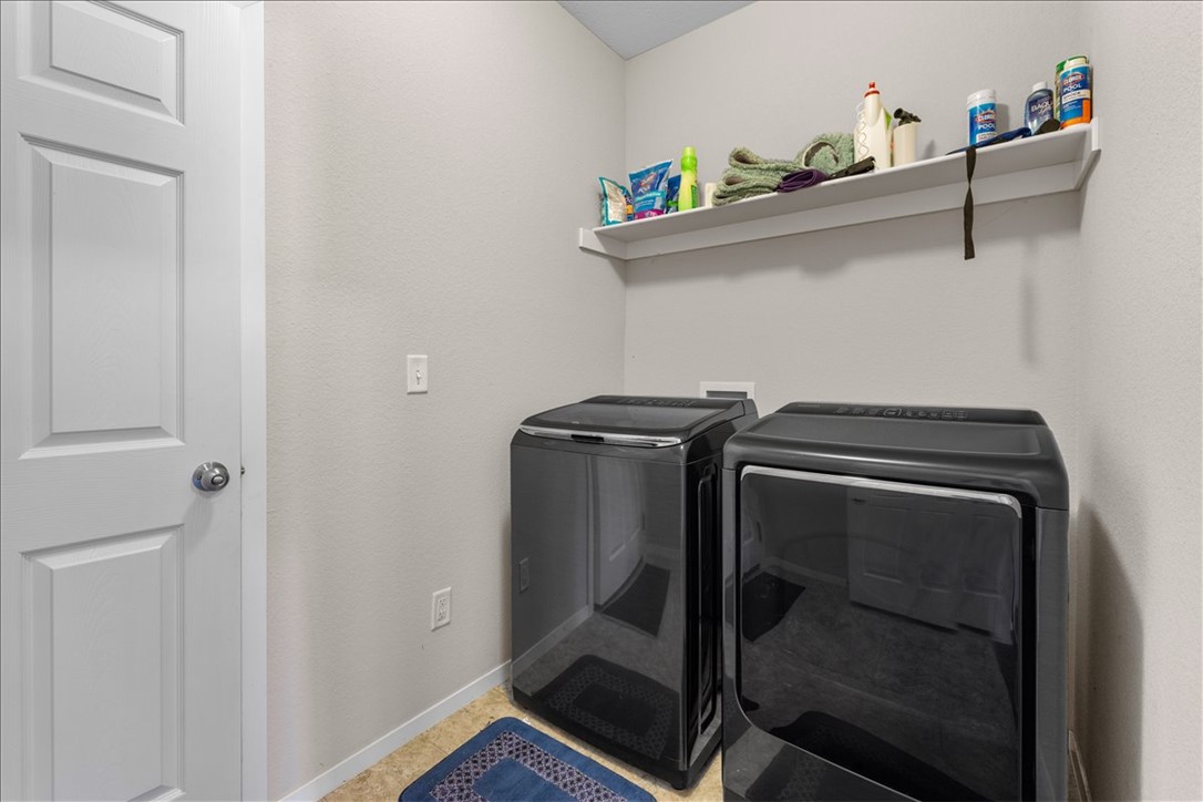 Kerelaw Castle Bentonville - Residential