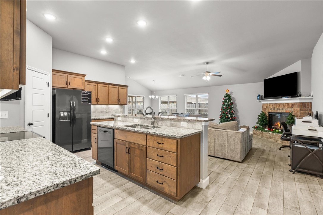 Grand Estates - Residential