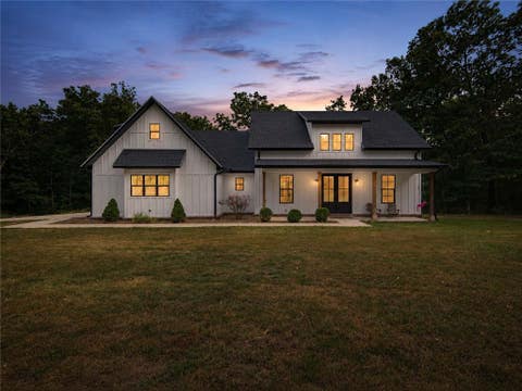 Photo of 15747 Goldfinch Road, Gravette, AR 72736 (MLS # 1357363)