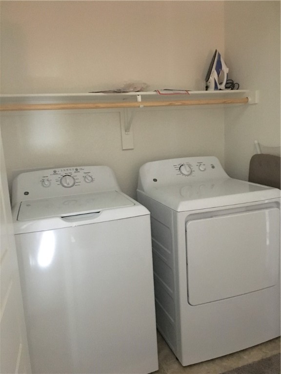 Links At Fayetteville Row Home - Residential Lease