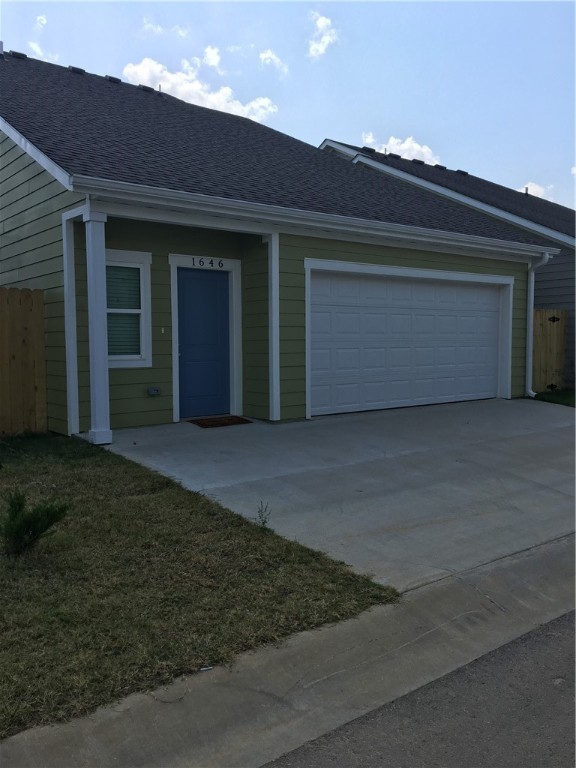 Links At Fayetteville Row Home - Residential Lease