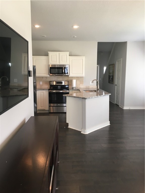 Links At Fayetteville Row Home - Residential Lease