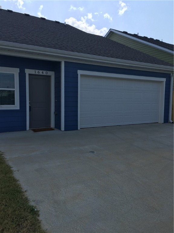 Links At Fayetteville Row Home - Residential Lease