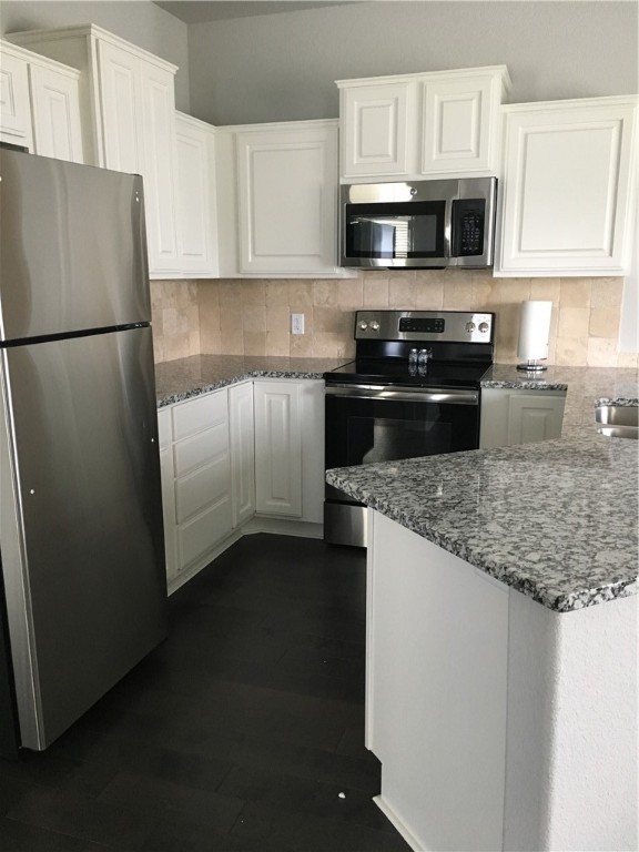 Links At Fayetteville Row Home - Residential Lease