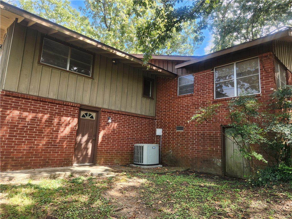 Clarksville 311023 - Residential