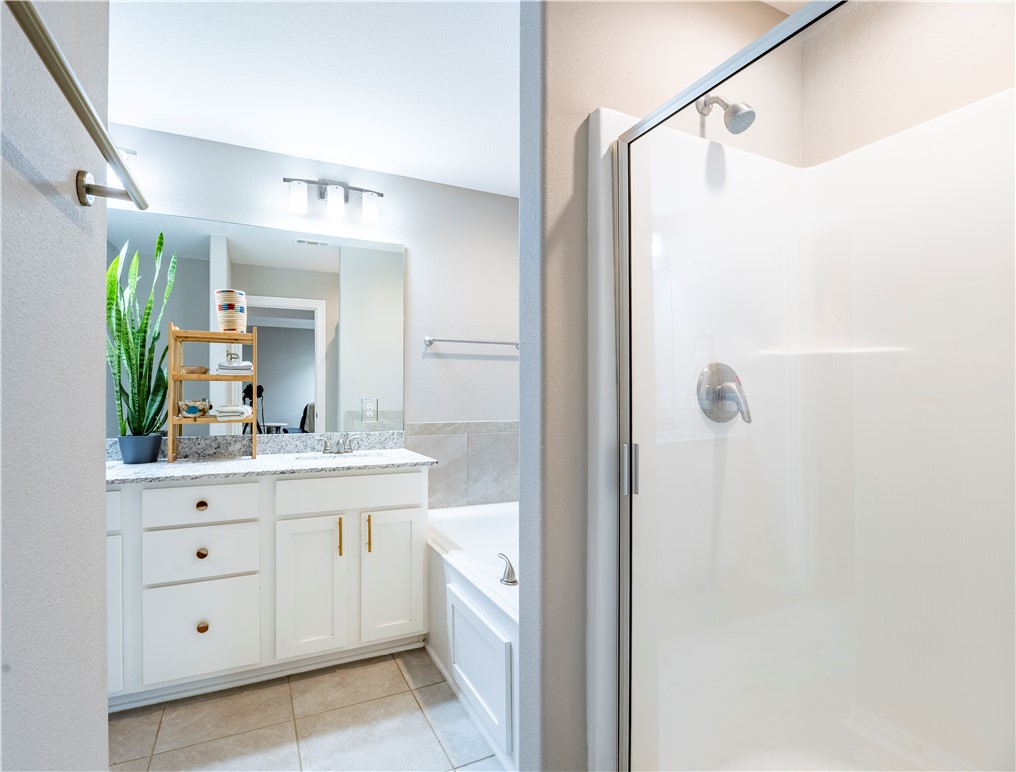 Habberton Ridge Ph Ia - Residential