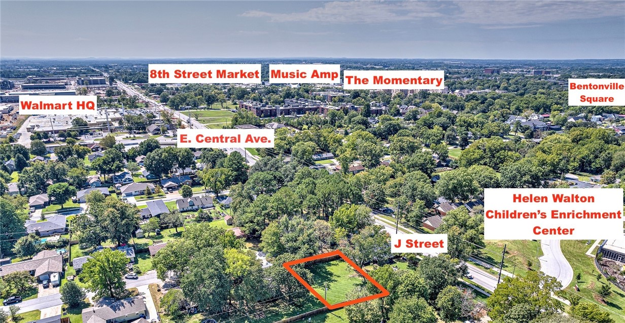 Looking for a larger lot to build your dream home within walking distance to everything downtown Bentonville has to offer? Look no further. This .25 acre level lot is a premium location less than a mile from Bentonville Square, Crystal Bridges, Thaden School, Helen Walton Enrichment Center, Biking Trails, The Momentary, and the Amazeum. Just two blocks off Central, shopping, grocery, entertainment, and award winning restaurants are just the beginning for this prime location. Only 1.5 miles from Walmart HQ, around the corner from Orchards Park and Memorial Park, and only 1.8 miles from I-49. Close to literally everything!