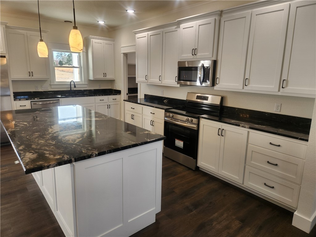 MOUNTAINVIEW SUB PH I - Residential